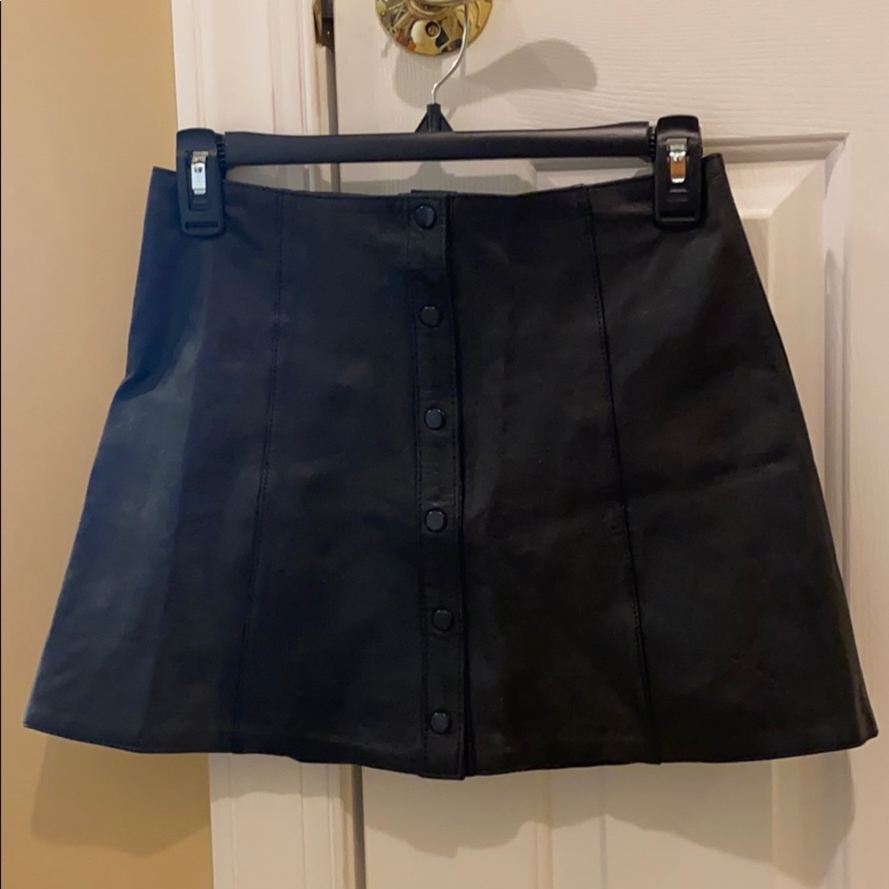 Women’s Leather Skirt size 6